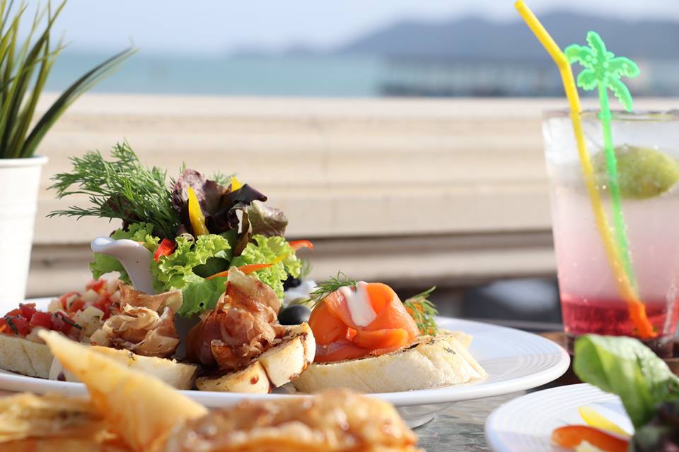 ร้านอาหาร อร่อย ทะเล แกลง The Oriental Beach Rayong ระยอง เกาะเสม็ด